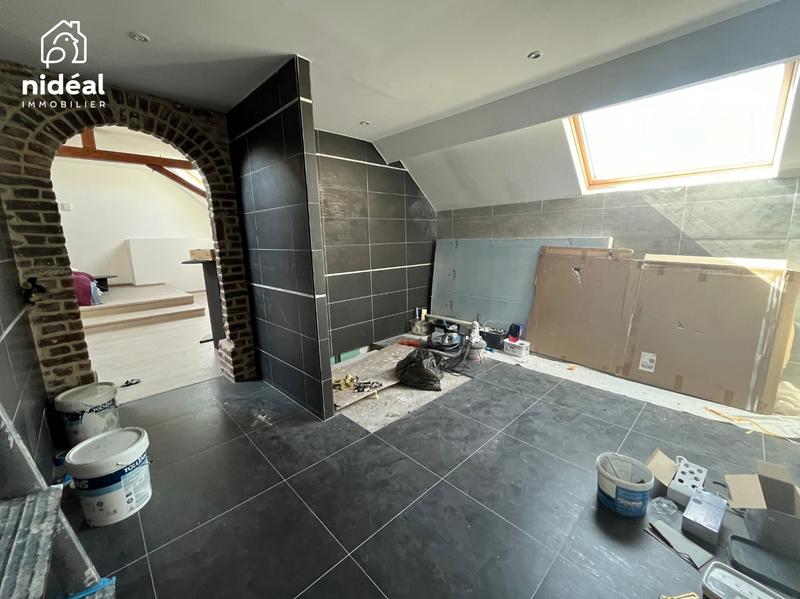 Maison - 395 m² - 8 pièces