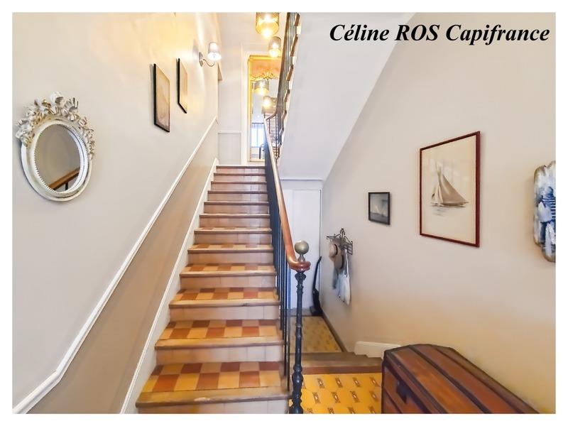 Maison bourgeoise - 323 m² - 11 pièces