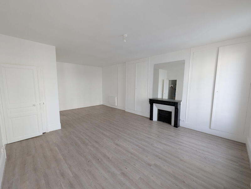 Appartement - 65 m² - 3 pièces