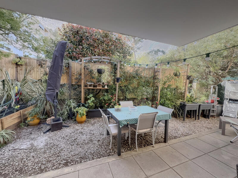 Appartement - 60 m² - 2 pièces