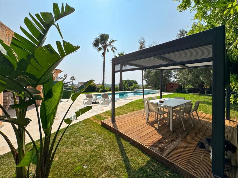 Villa - 350 m² - 9 pièces