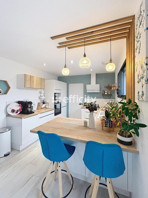 Pavillon - 102 m² - 4 pièces