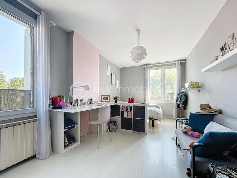 Immeuble - 256 m² - 12 pièces
