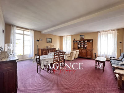 Maison - 123 m² - 4 pièces