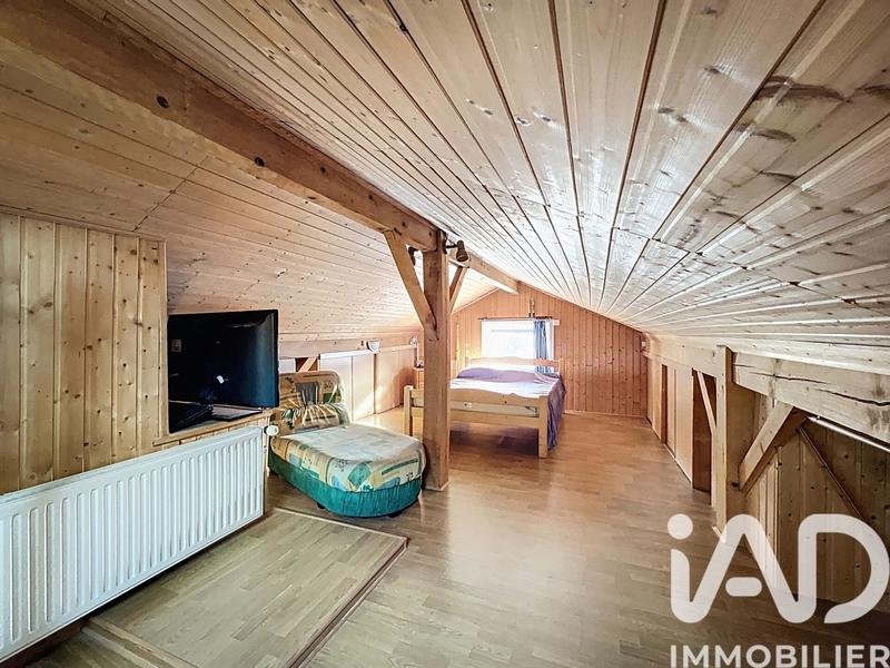 Maison - 96 m² - 5 pièces