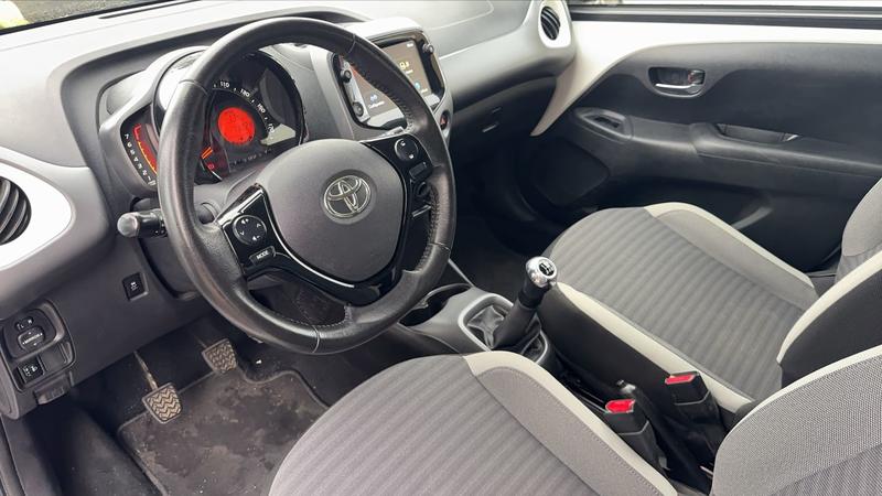 Toyota Aygo II 1.0 VVTi 72 X-Play