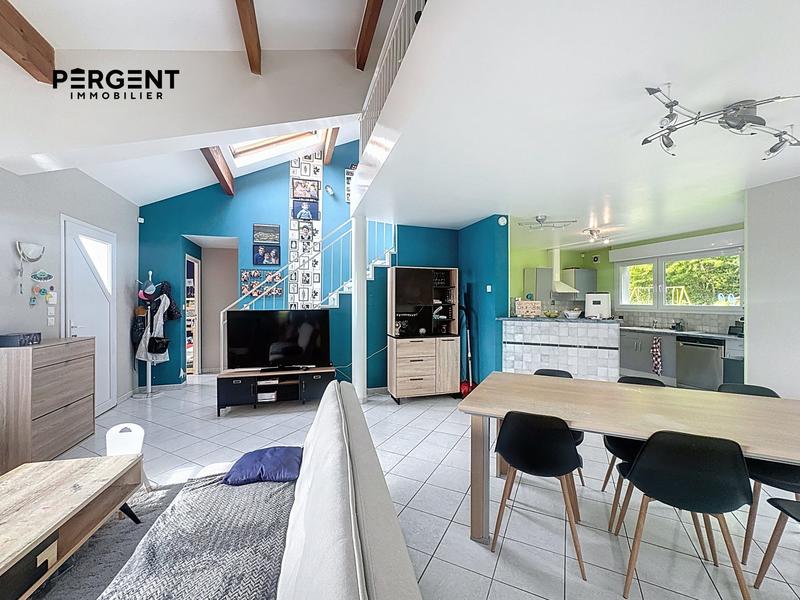 Maison - 120 m² - 5 pièces