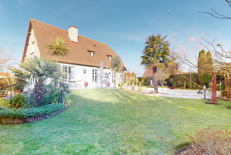 Maison - 142 m² - 6 pièces