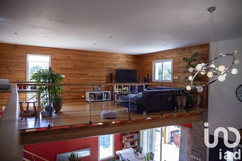 Maison - 165 m² - 6 pièces