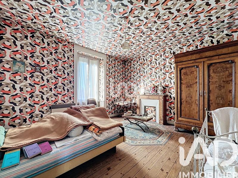 Maison - 133 m² - 8 pièces