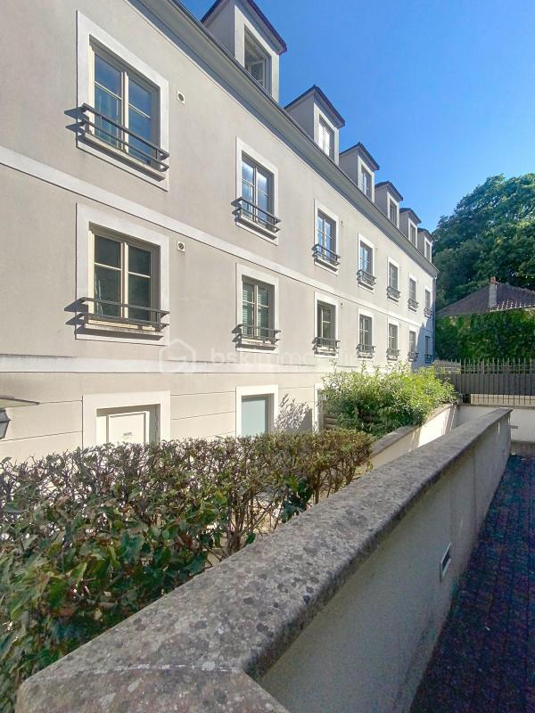 Studio - 24 m² - 1 pièce