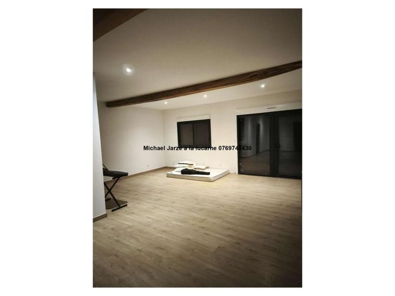 Propriété - 350 m² - 7 pièces