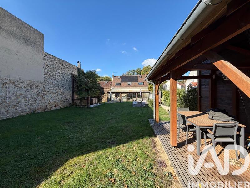 Maison - 167 m² - 6 pièces