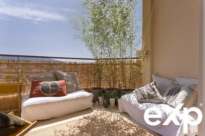 Appartement - 61 m² - 2 pièces