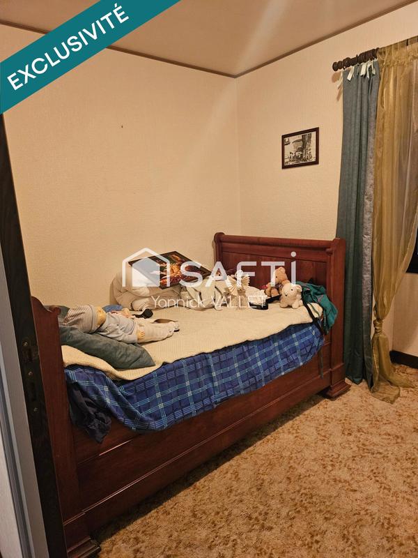 Maison - 150 m² - 8 pièces