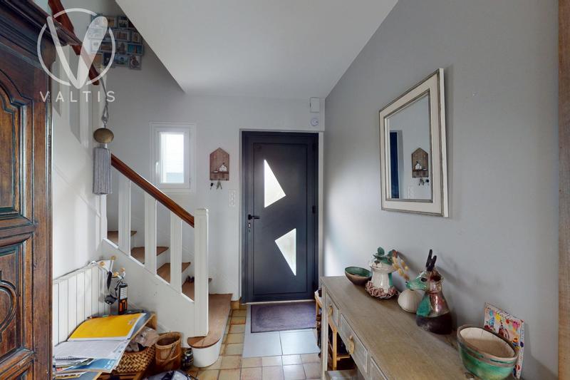 Maison - 196 m² - 8 pièces