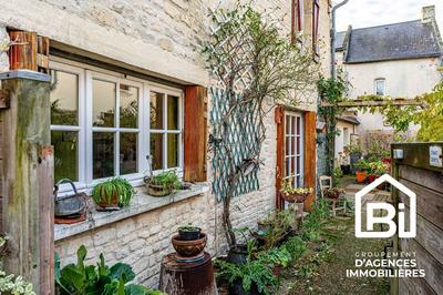 Maison - 93 m² - 2 pièces