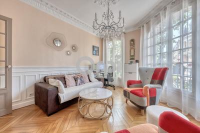 Appartement - 79 m² - 4 pièces