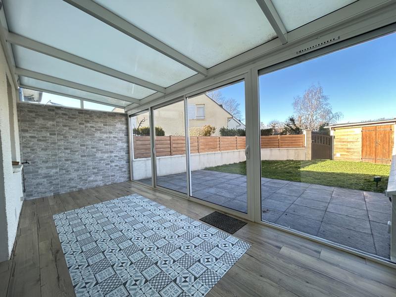 Maison - 96 m² - 5 pièces