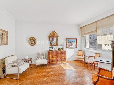 Appartement - 97 m² - 4 pièces