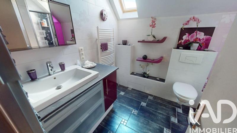 Maison - 127 m² - 7 pièces