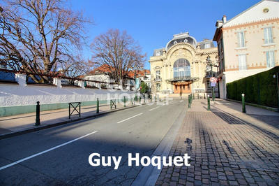 Appartement - 108 m² - 5 pièces