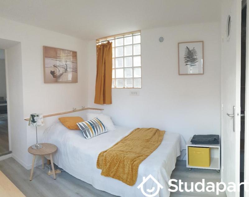 Chambre - 16 m² - 1 pièce