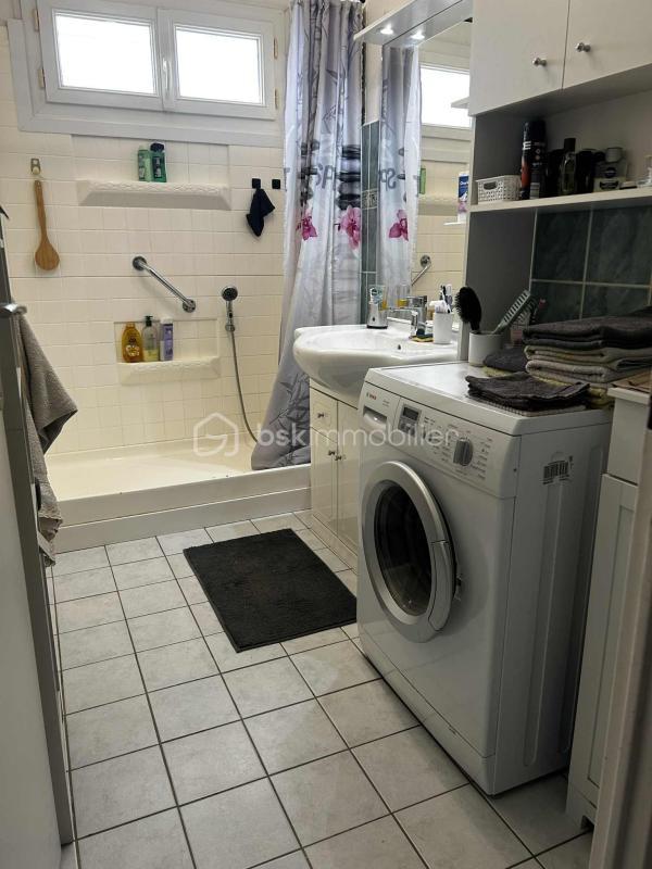 Maison - 84 m² - 5 pièces