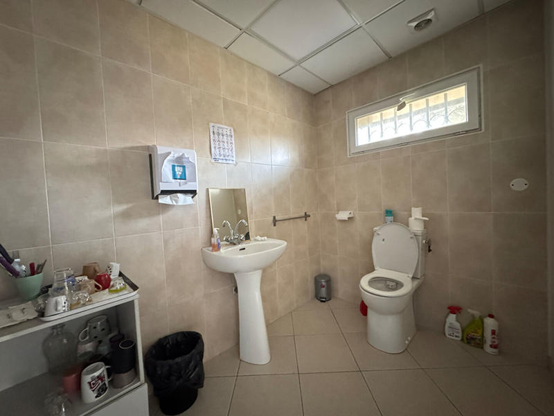 Local commercial - 59 m² - 3 pièces