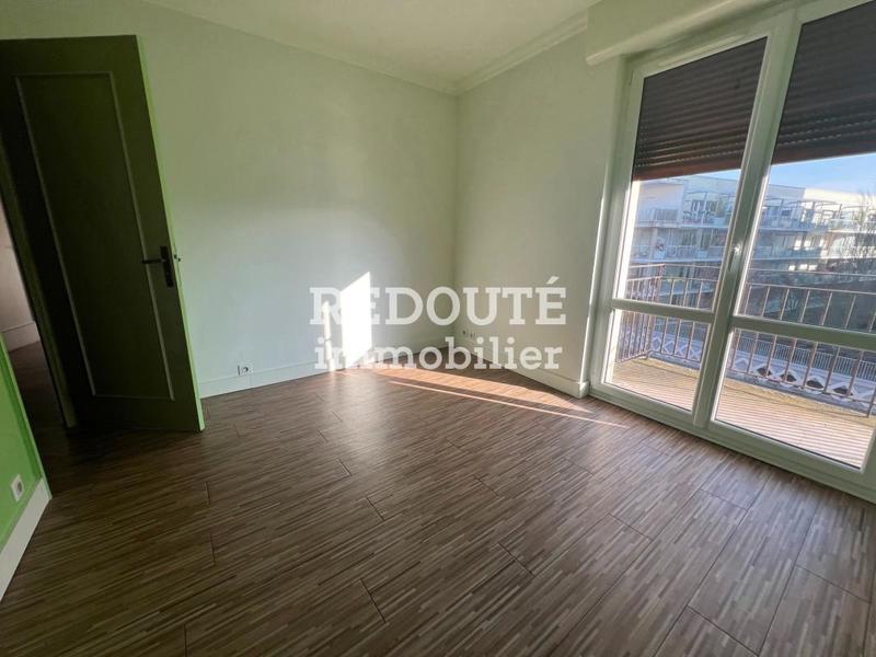 Appartement - 130 m² - 7 pièces