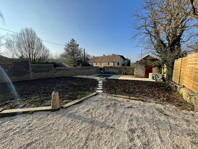 Maison - 190 m² - 8 pièces