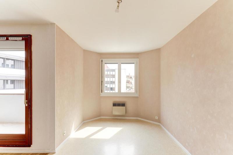 Appartement - 96 m² - 4 pièces