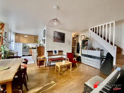 Duplex - 97 m² - 5 pièces