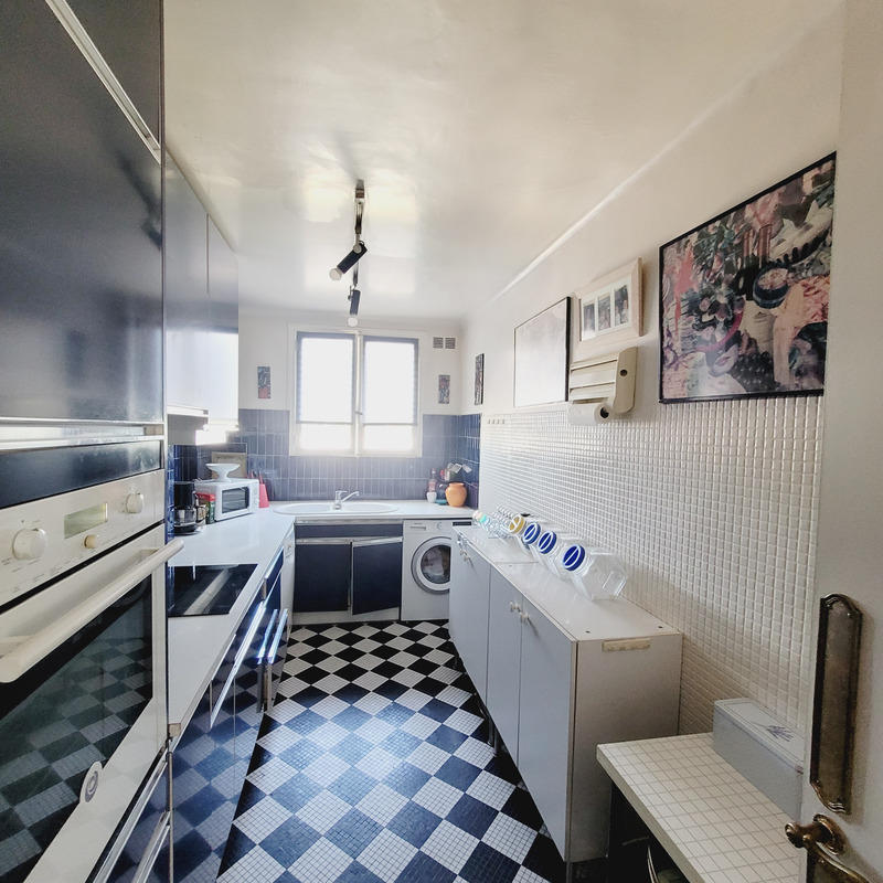 Appartement - 98 m² - 4 pièces