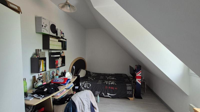 Maison - 107 m² - 6 pièces