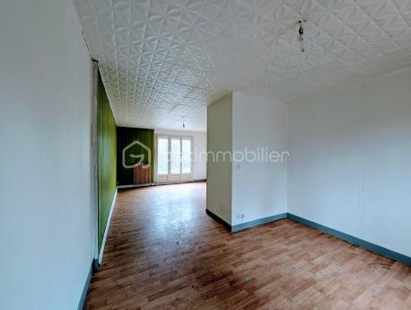 Maison de village - 80 m² - 4 pièces