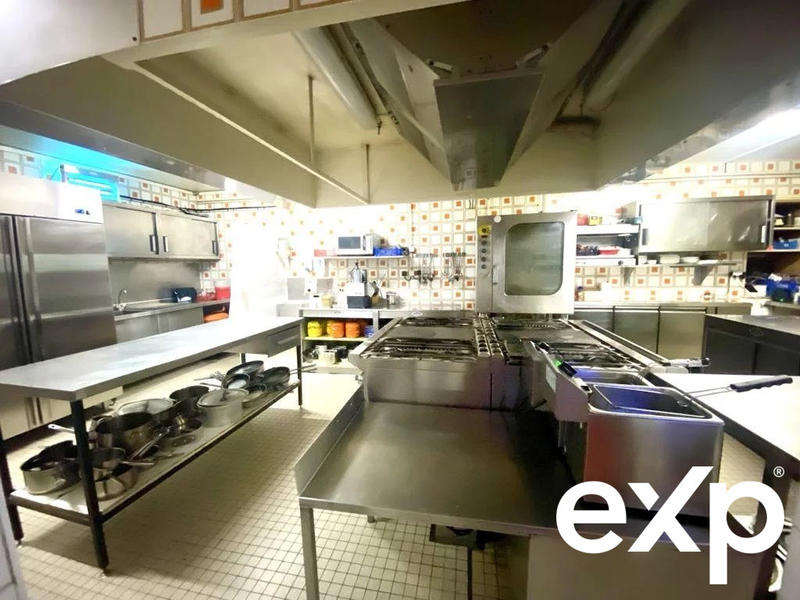 Fonds de commerce - 457 m²