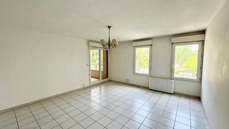 Appartement - 85 m² - 4 pièces