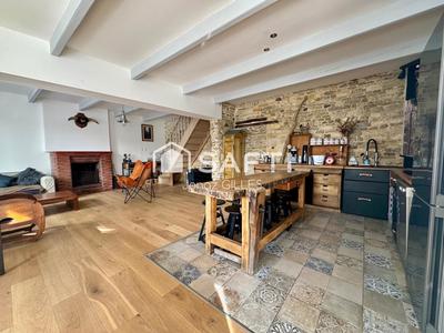 Maison - 90 m² - 4 pièces