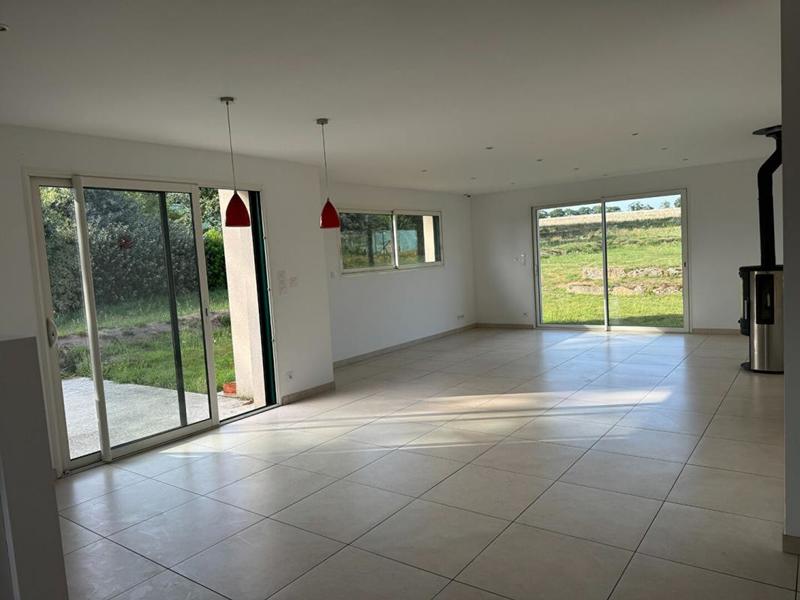 Maison - 180 m² - 7 pièces