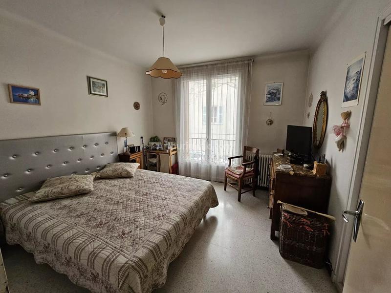 Immeuble - 10 pièces