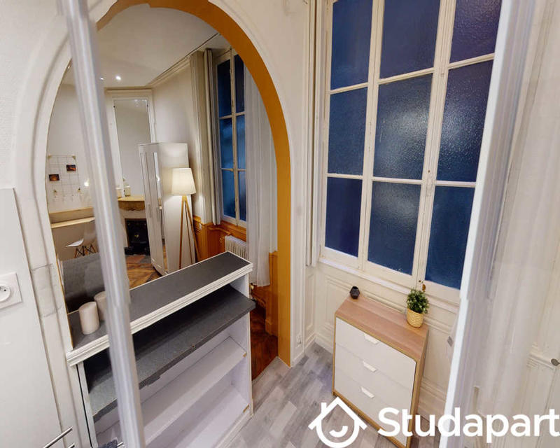 Chambre - 110 m² - 1 pièce