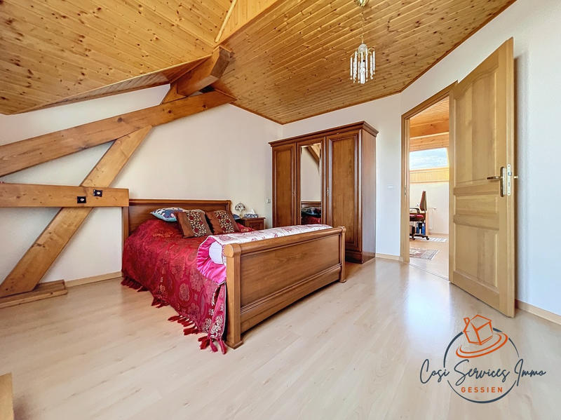 Maison - 153 m² - 6 pièces