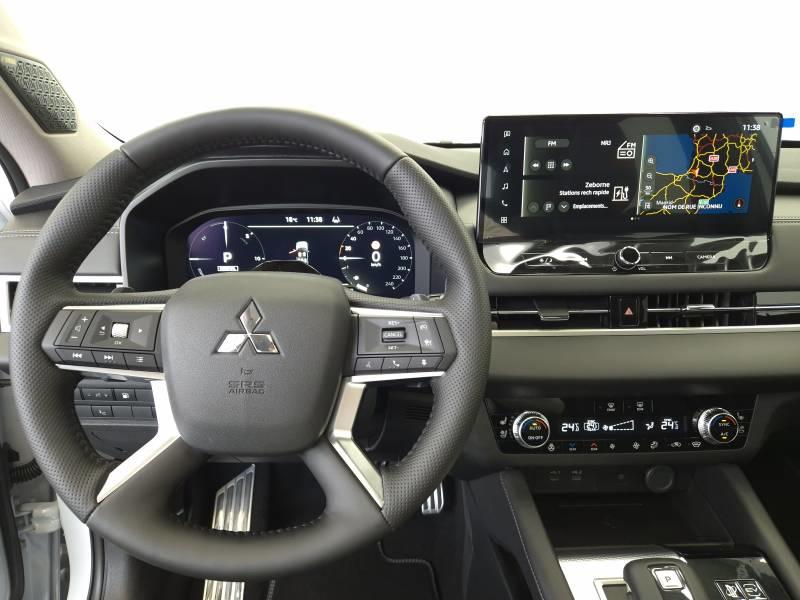 Mitsubishi Outlander 2.4 Mivec Phev 306 4wd Instyle