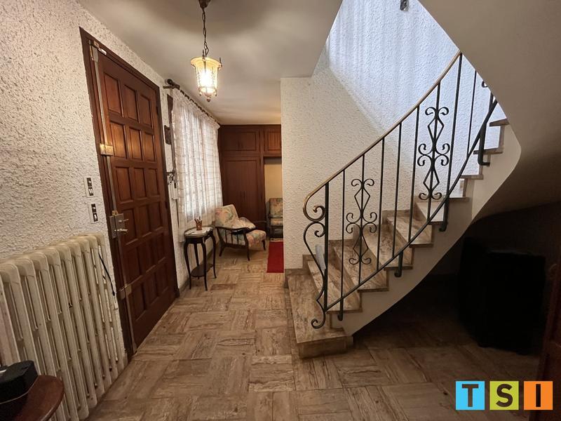 Maison - 153 m² - 6 pièces