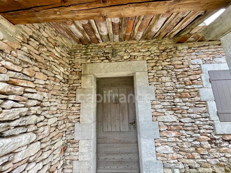 Maison en pierre - 220 m² - 7 pièces