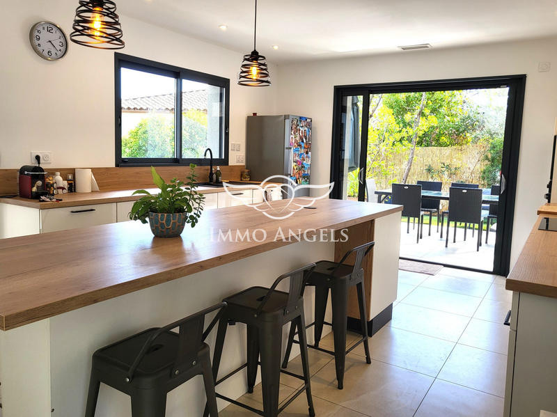 Maison contemporaine - 147 m² - 5 pièces