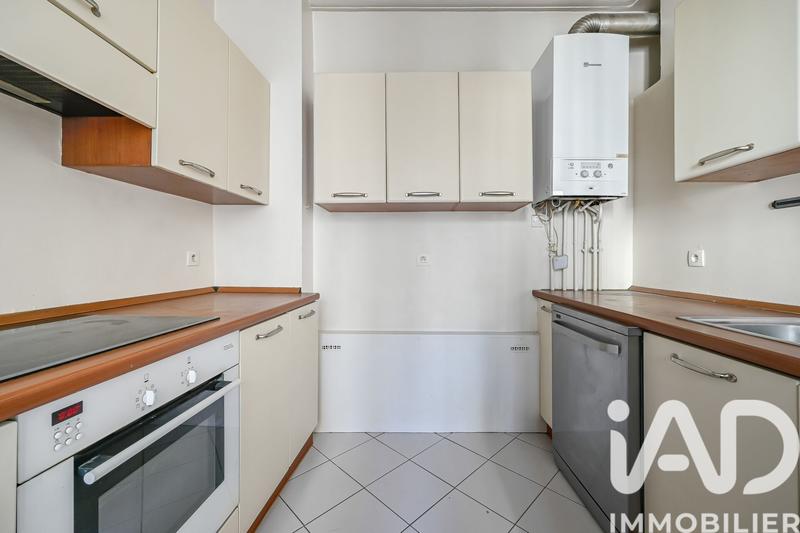 Appartement - 99 m² - 4 pièces