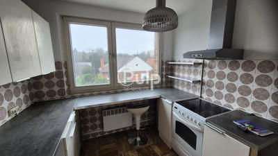 Appartement - 77 m² - 4 pièces