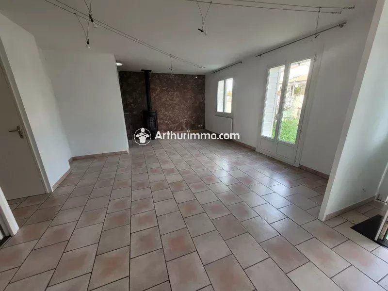 Maison - 80 m² - 5 pièces